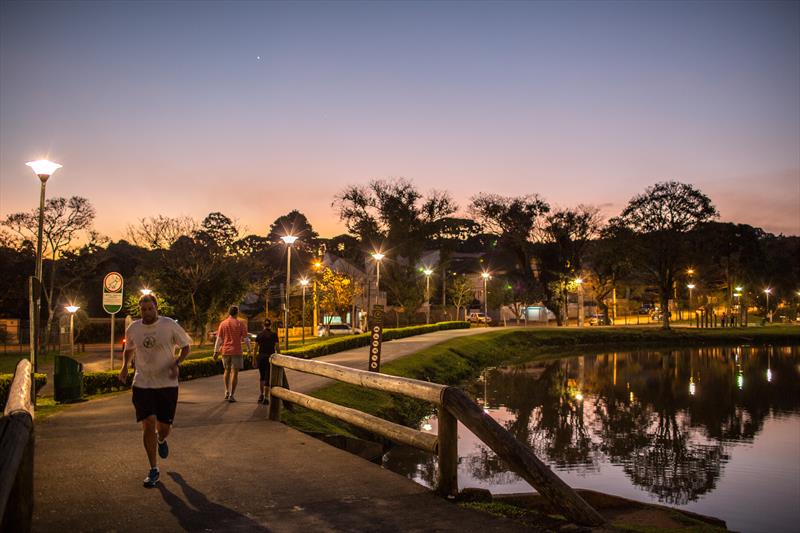 Parque São Lourenço agora tem sistema de iluminação inteligente Prefeitura de Curitiba Parque São Lourenço agora tem sistema de iluminação inteligente Prefeitura de Curitiba