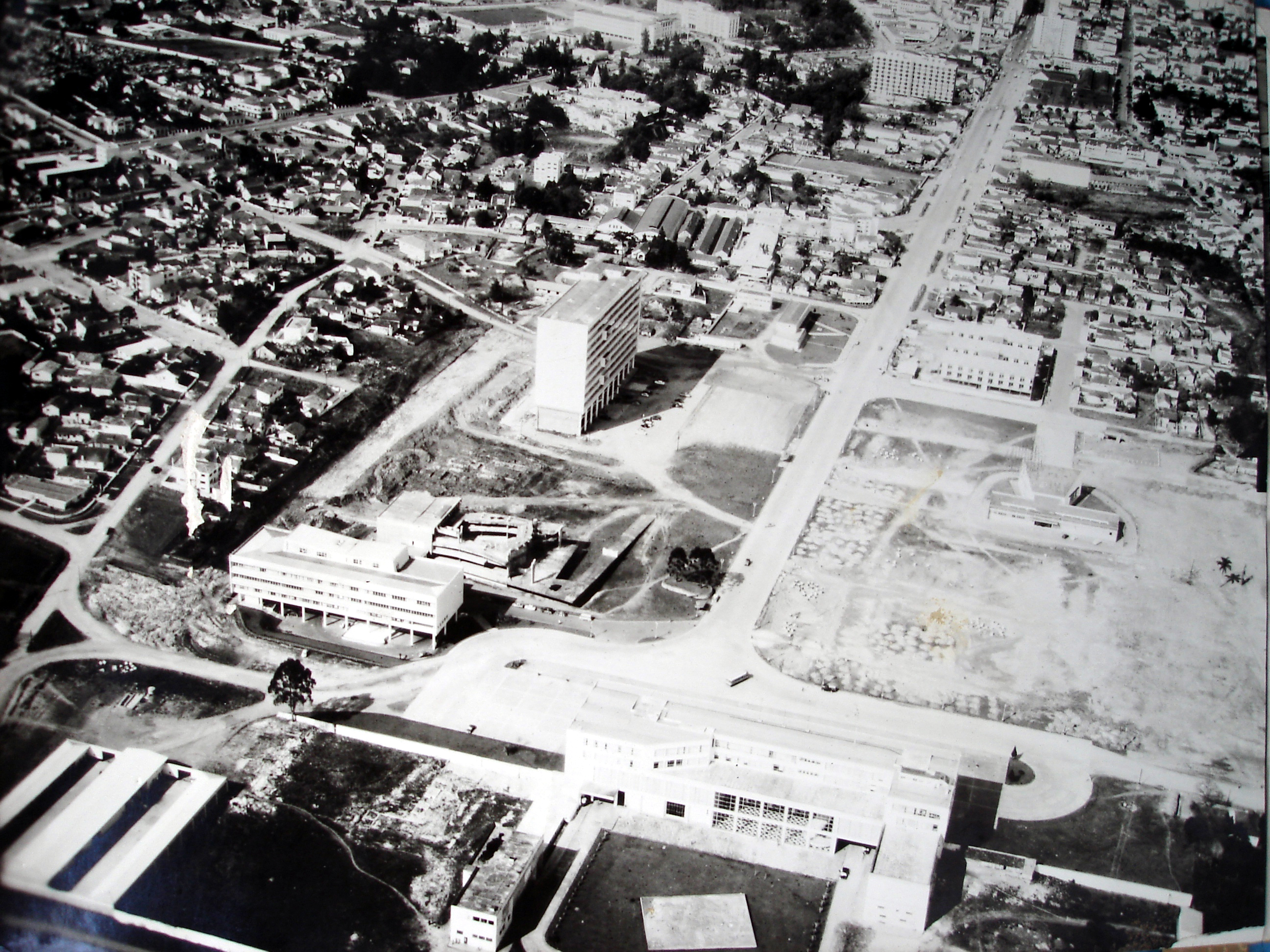 Centro Cívico de Curitiba, década de 1960.