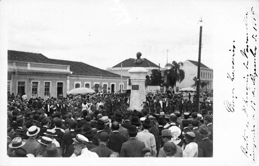 Inauguração em 19 de dezembro de 1915 da estátua de Zacarias de Góes e Vasconcellos.