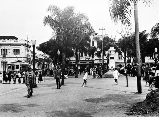 Praça Zacarias.