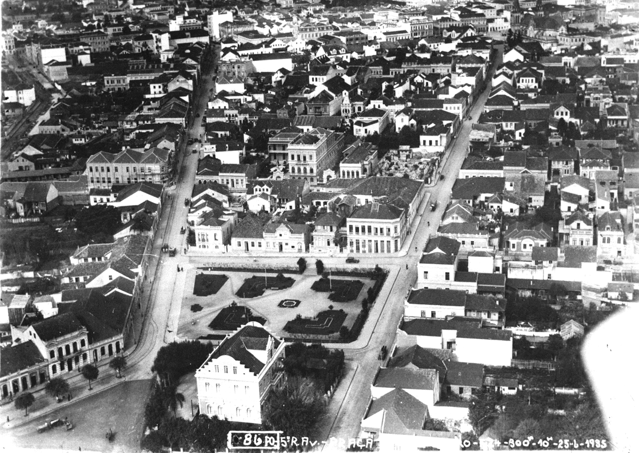 Rua Riachuelo - Prefeitura de Curitiba Rua Riachuelo - Prefeitura de Curitiba